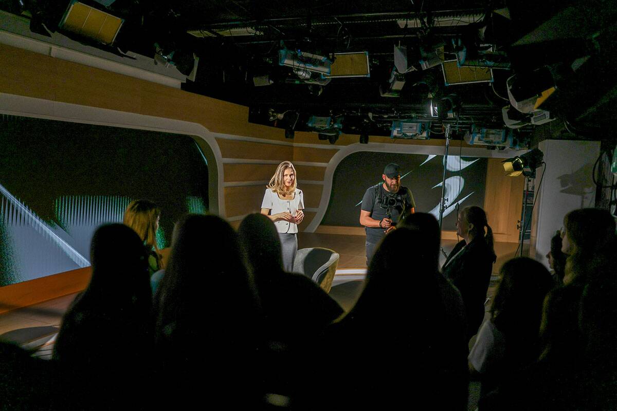 ucenice u poseti WMG 9.jpg