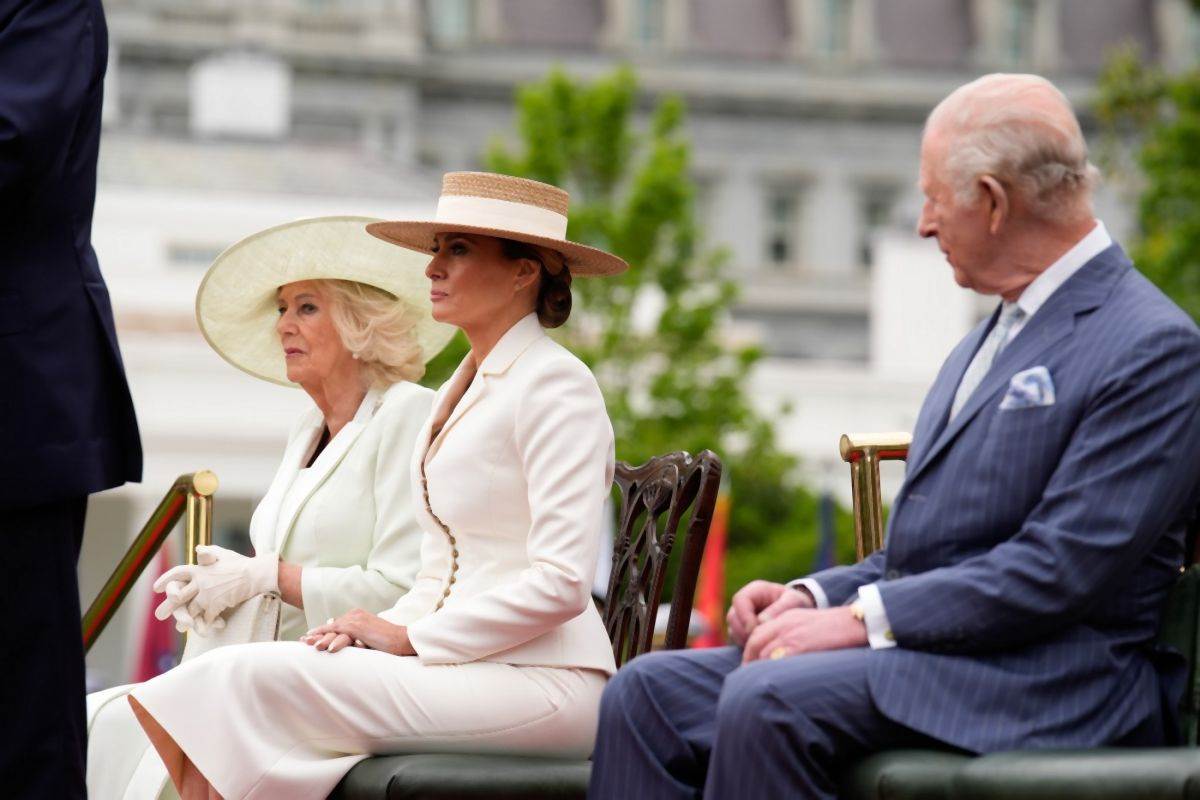 Melanija Tramp Kamila Parker 1095025730.jpg