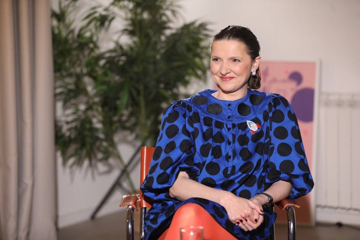Maja Nikolić u podkastu Hrabrija nego juče