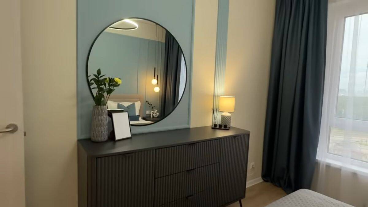 mali stan od 36 kvadrata sa ogledalima 019.jpg