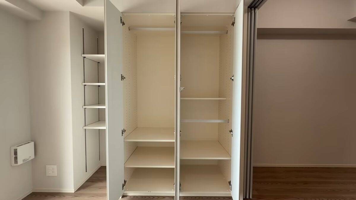 Mali stan od 25 kvadrata sa odvojenm spavanjem 019.jpg