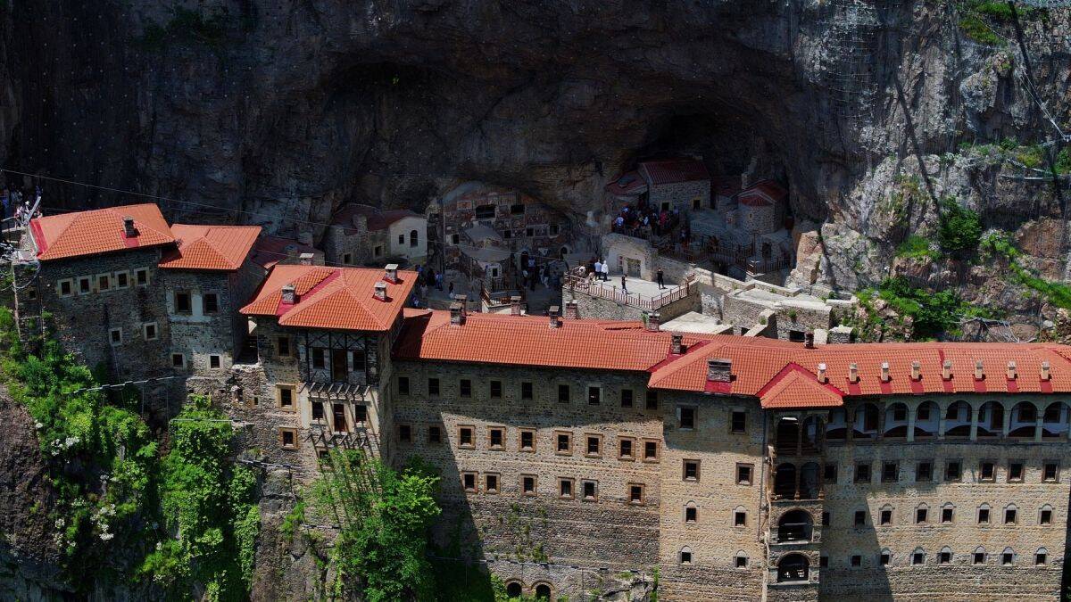 manastir_sumela1113714381.jpg