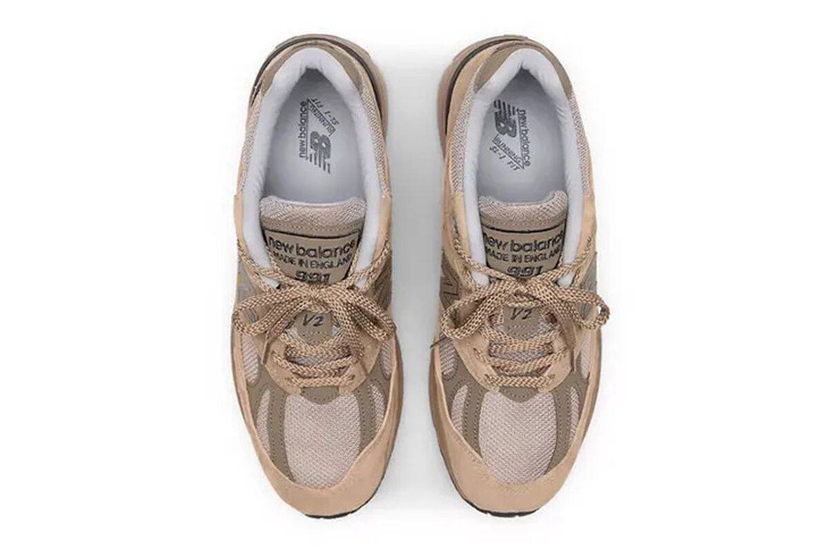 New Balance 991v2 Walnut Shitake 004.jpg