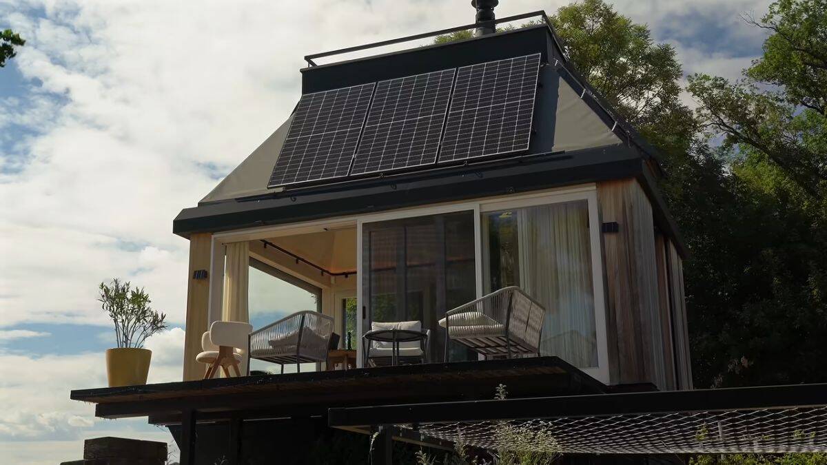 mala kuca od 20 kvadrata sa solarnim grejanjem 001.jpg