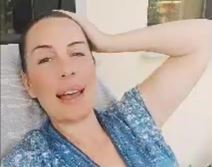 nikol bila mrtva dva minuta 4.jpg