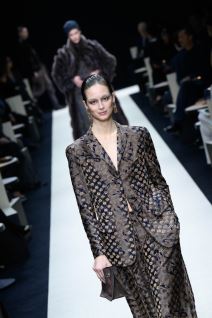 moderni sakoi i jakne armani 2025 2026 0971287709.jpg