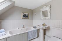 kupatila slavnih licnosti 1024242124.jpg