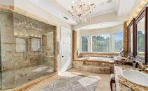 kupatila slavnih ličnosti 0841825112.jpg