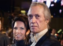 Glumac Dejvid Karadin