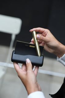 IQOS ILUMA i x Seletti