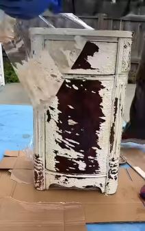 Restauracija starog ormarića