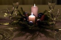 Novogodišnja dekoracija za sto