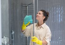 kako ocistiti tuš kabinu.jpg