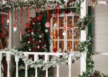 Kako ukrasiti kuću ulaz i dvorište za Novu godinu