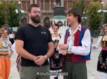 Eduar Žakmin igra kolo u Srbiji