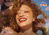 nega kose 2000x1414px s logoom copy.jpg