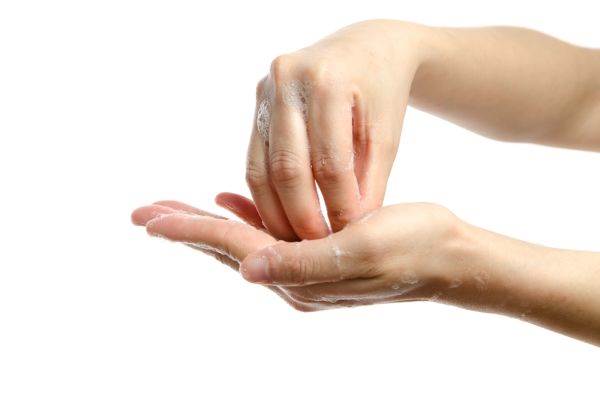 Koji sapun više isušuje kožu, tečni ili čvrst