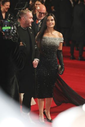 Demi Mur na dodeli prestižnih Britanskih modnih nagrada u Londonu