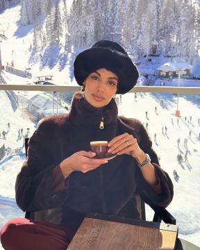 natasa derikonja 6.jpg
