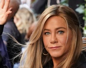 dzenifer aniston 0726323168.jpg