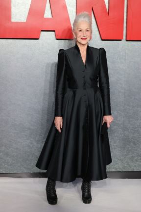 Helen Miren 04.jpg