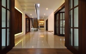 Polirani porcelanski podovi