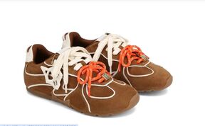 patike sa duplim pertlama Naked Wolfe Adored Suede Sneaker