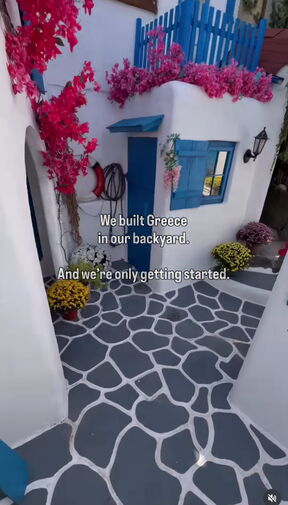 mala Grčka u dvorištu