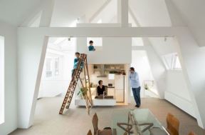 Moderno potkrovlje u Amsterdamu: renoviranjem do više prostora i dnevnog svetla