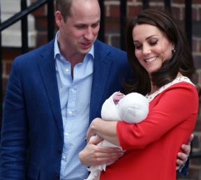 KEJT MIDLTON ODUŠEVILA I RASPLAKALA CEO SVET: princeza već izašla iz porodilišta, ovo su prve slike s trećom bebom (FOTO)