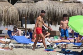 NOVAK ĐOKOVIĆ NA LETOVANJU: uživanje na plaži, evo kuda su otputovali Jelena, Tara i Stefan posle Hrvatske (FOTO)