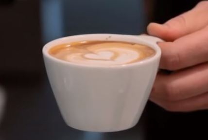 Mleko u kafi može da ublaži upale u telu
