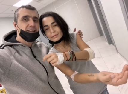 Marko Bulat sa ženom u bolnici