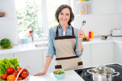 Koju hranu treba da izbegavate ako ste u menopauzi