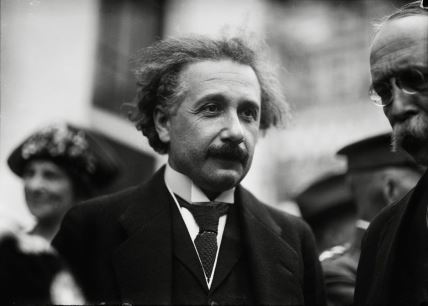 Albert Ajnštajn