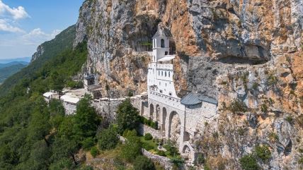 ostrog.jpg