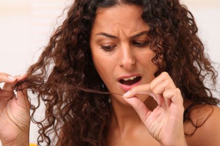 kosa se lomi cveta.jpg