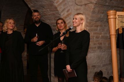 Izložba Odraz_Grand kafa_Foto by Lana Mihajlović 4.jpg