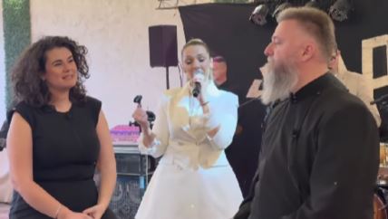 Otac Predrag Popović sa suprugom Ivanom