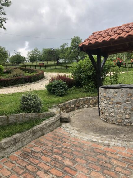 Dvorište