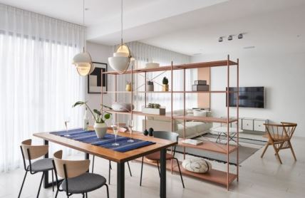 Skandinavski dizajn u dvosobnom stanu: elegantan i udoban dom za malu porodicu (FOTO)