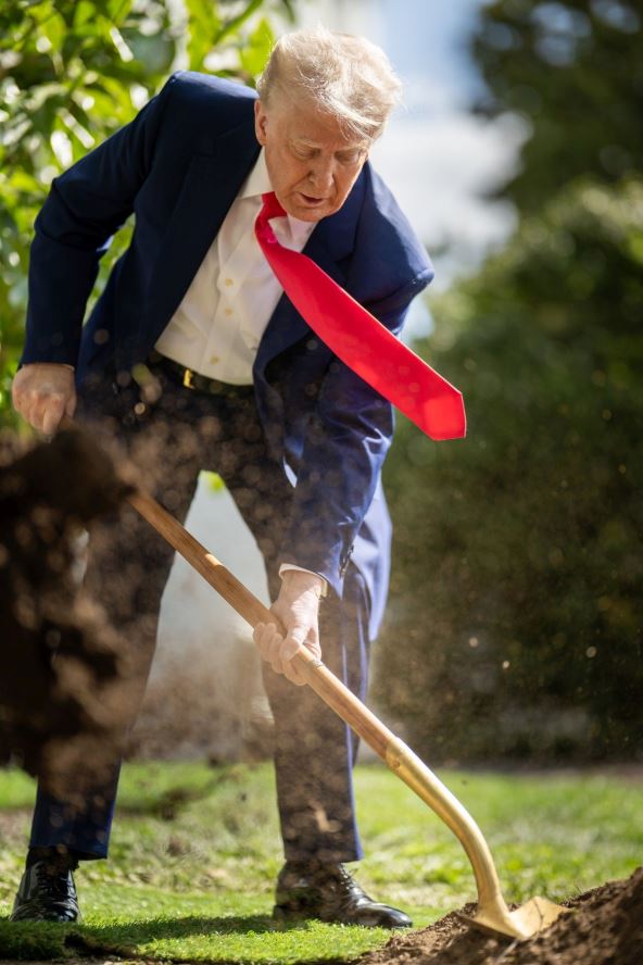 Donald Tramp smršao 14 kilograma