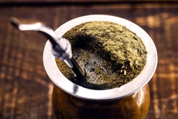 Yerba mate čaj