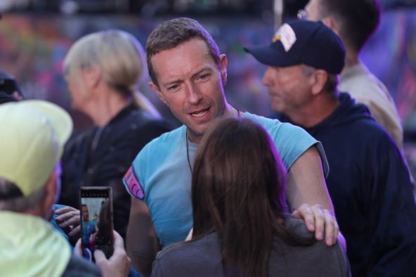 kris martin 0919871207-min.jpg
