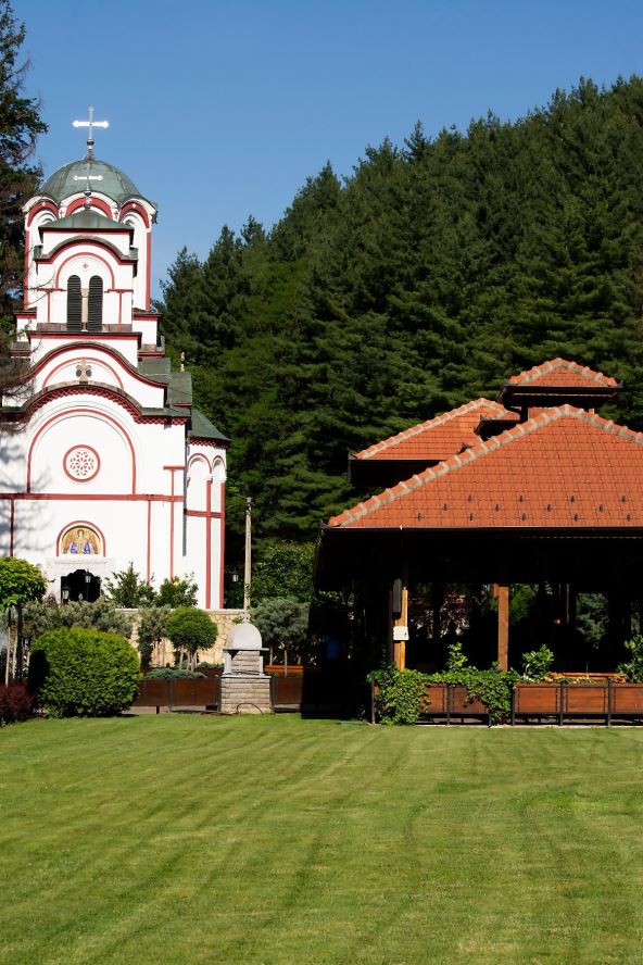 tuman manastir.jpg