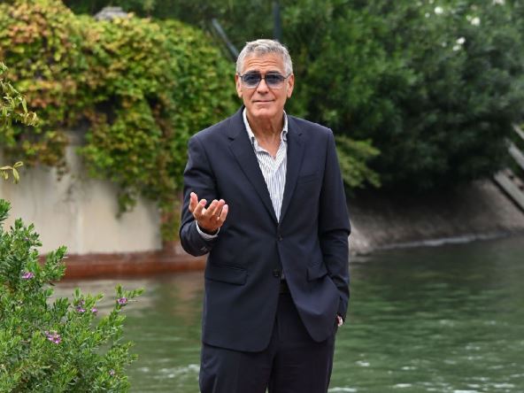 dzordz kluni 1031982844.jpg