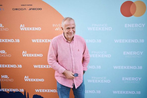 weekend 18 25.jpg