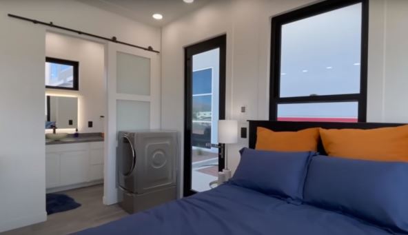 tesla mini kuca 1.jpg