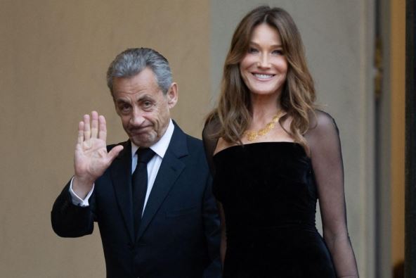 karla bruni  nikolas sarkozi 1007635985.jpg