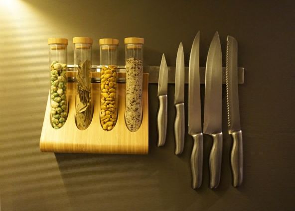 Magnetna traka u kuhinji